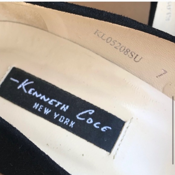 Kenneth Cole New York Black Heels Size 7 - Picture 6 of 7